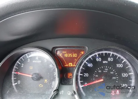 2013 Nissan Versa 1.6 Sv z USA, uszkodzony, nr VIN 3N1CN7APXDL870322